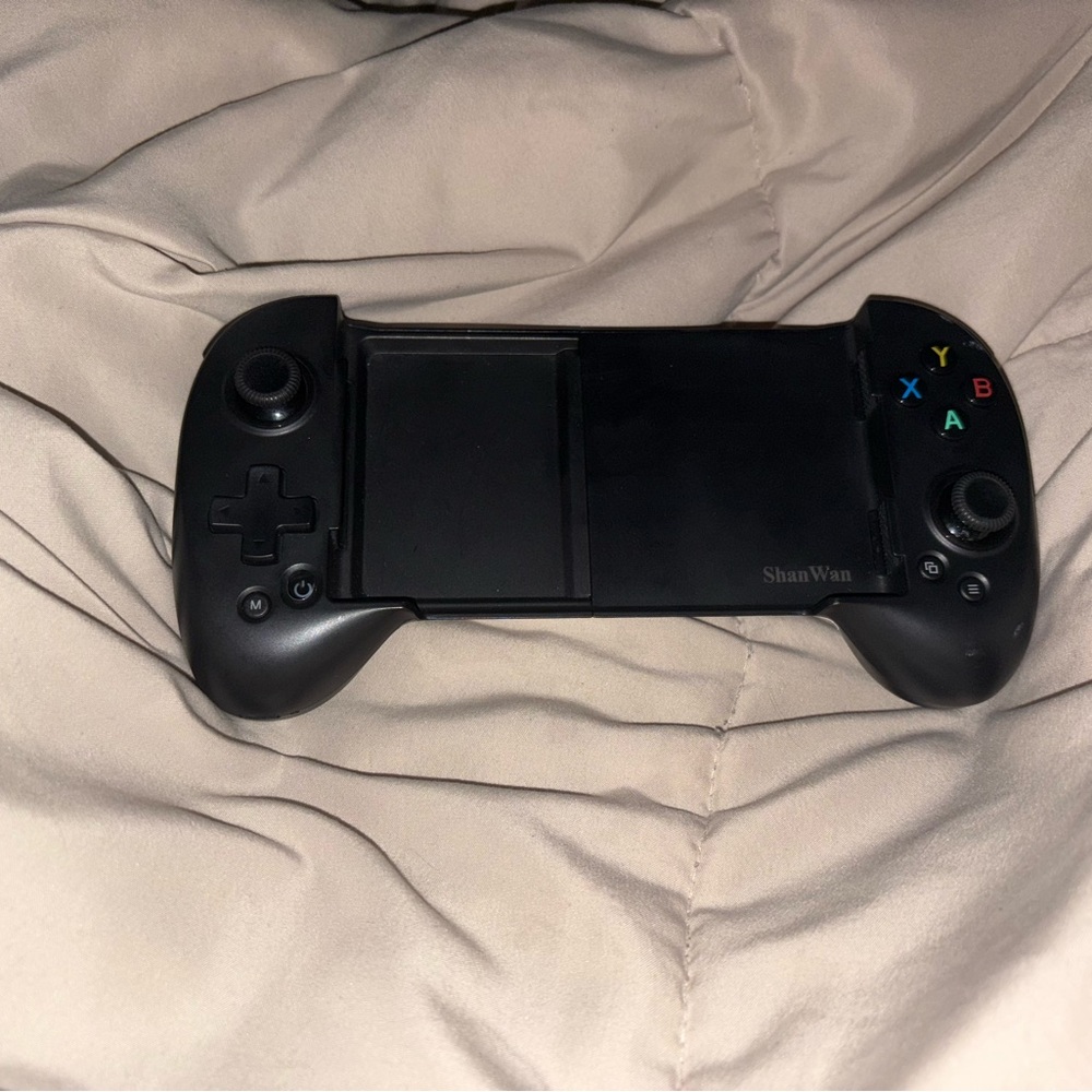 SHAN Black Mobile Game Controller